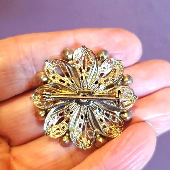 Vintage Brooche Pin, Very Pretty, Excellent Condition! - Picture 4 of 5